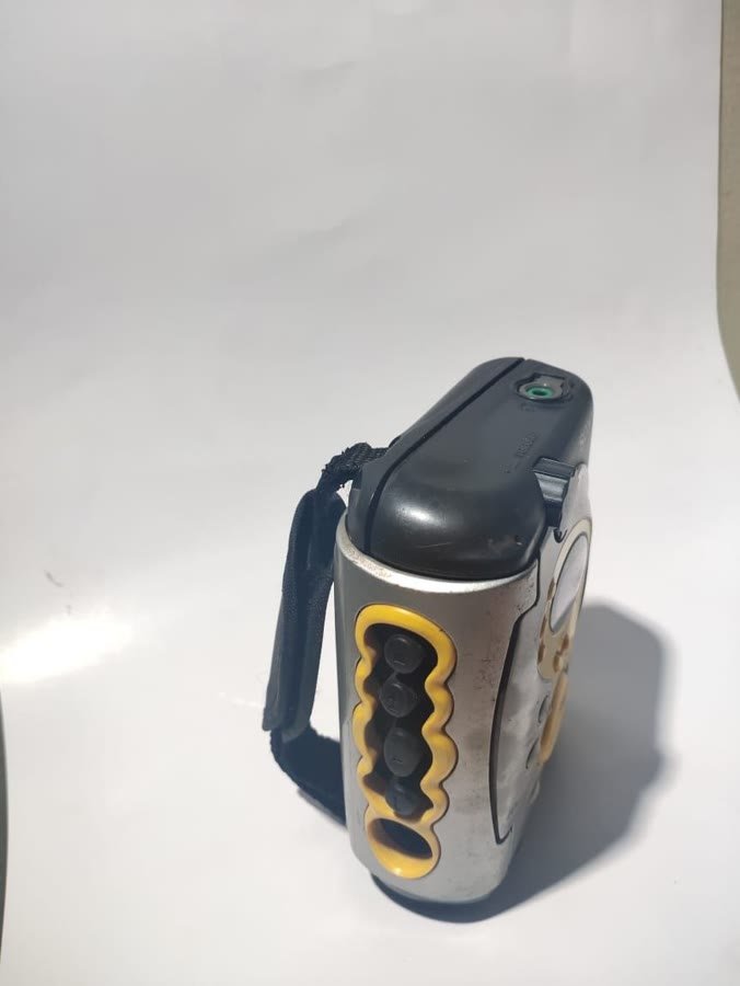Sony Sports Walkman — Radio Kaset Tuning Digital
