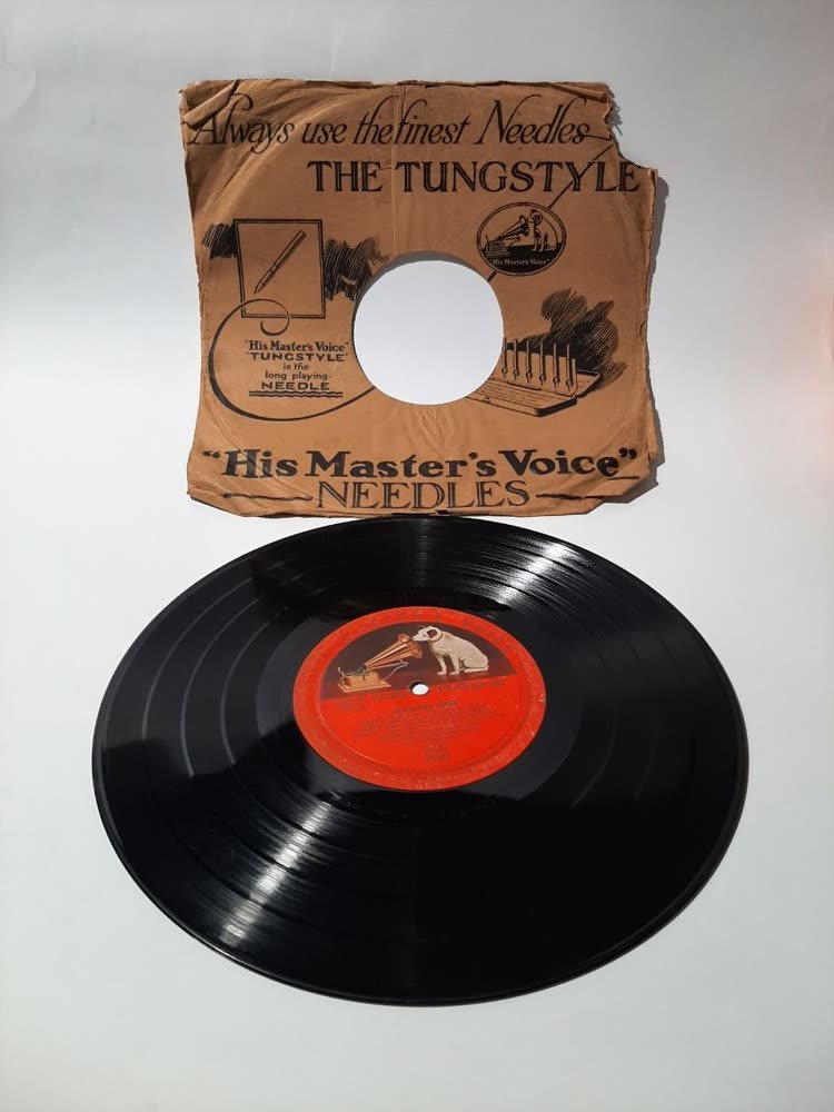 Piringan Hitam His Master's Voice (HMV) — LP 7"