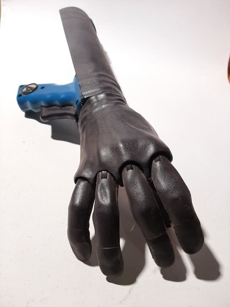 Marvel Toy Biz — Fantastic Four Aksesoris Tangan Robot (2005)