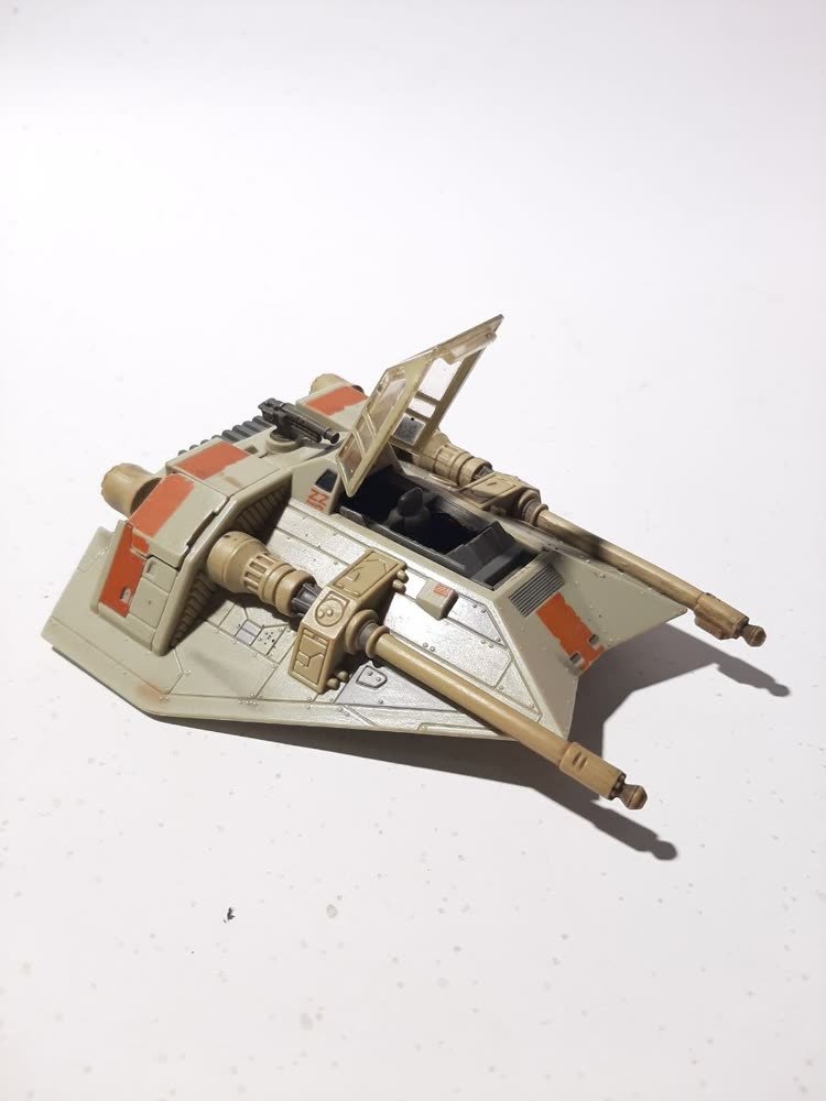 Star Wars T-47 Airspeeder (Snowspeeder) — Mainan Kapal
