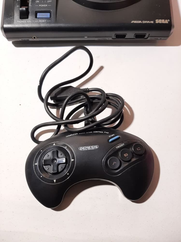 Sega Mega Drive 1 (16-bit) — Konsol Game, Dus Lengkap